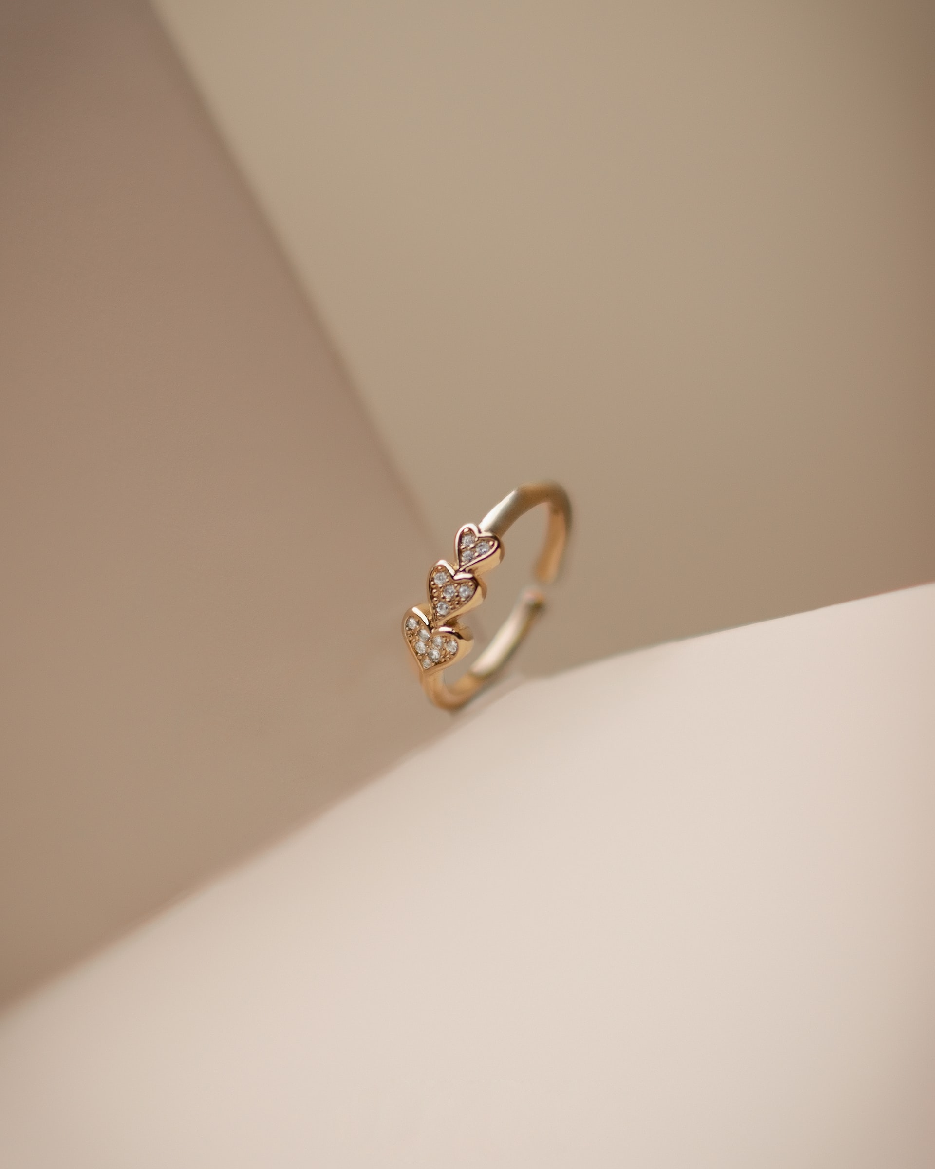 Mini Hearts Ring